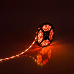 LED-RGB tira con control remoto longitud 5 m