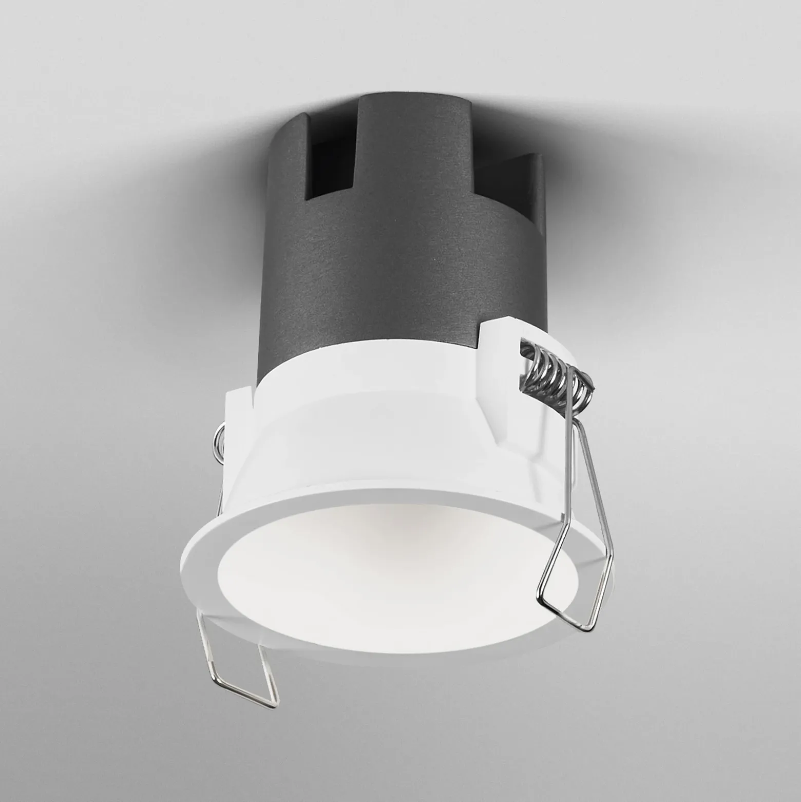 LEDVANCE Twist foco LED Ø7cm 830 blanco/blanco