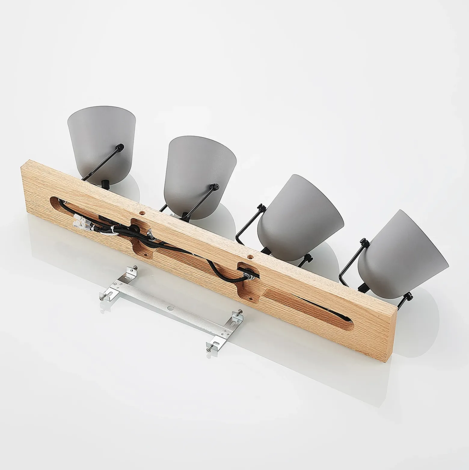 Lindby Adalin plafón, 4 luces, gris