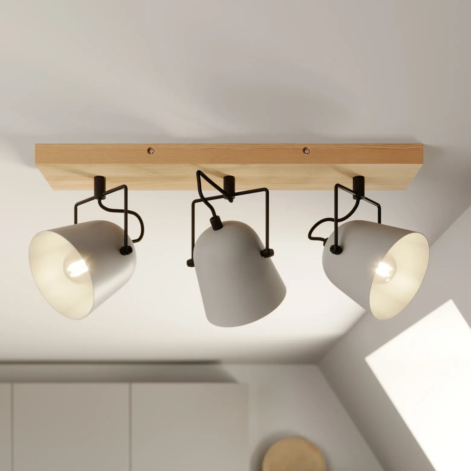 Lindby Adalin plafón, 3 luces, gris