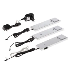 Lindby Amaryll lámpara LED bajo mueble, 3 ud plata