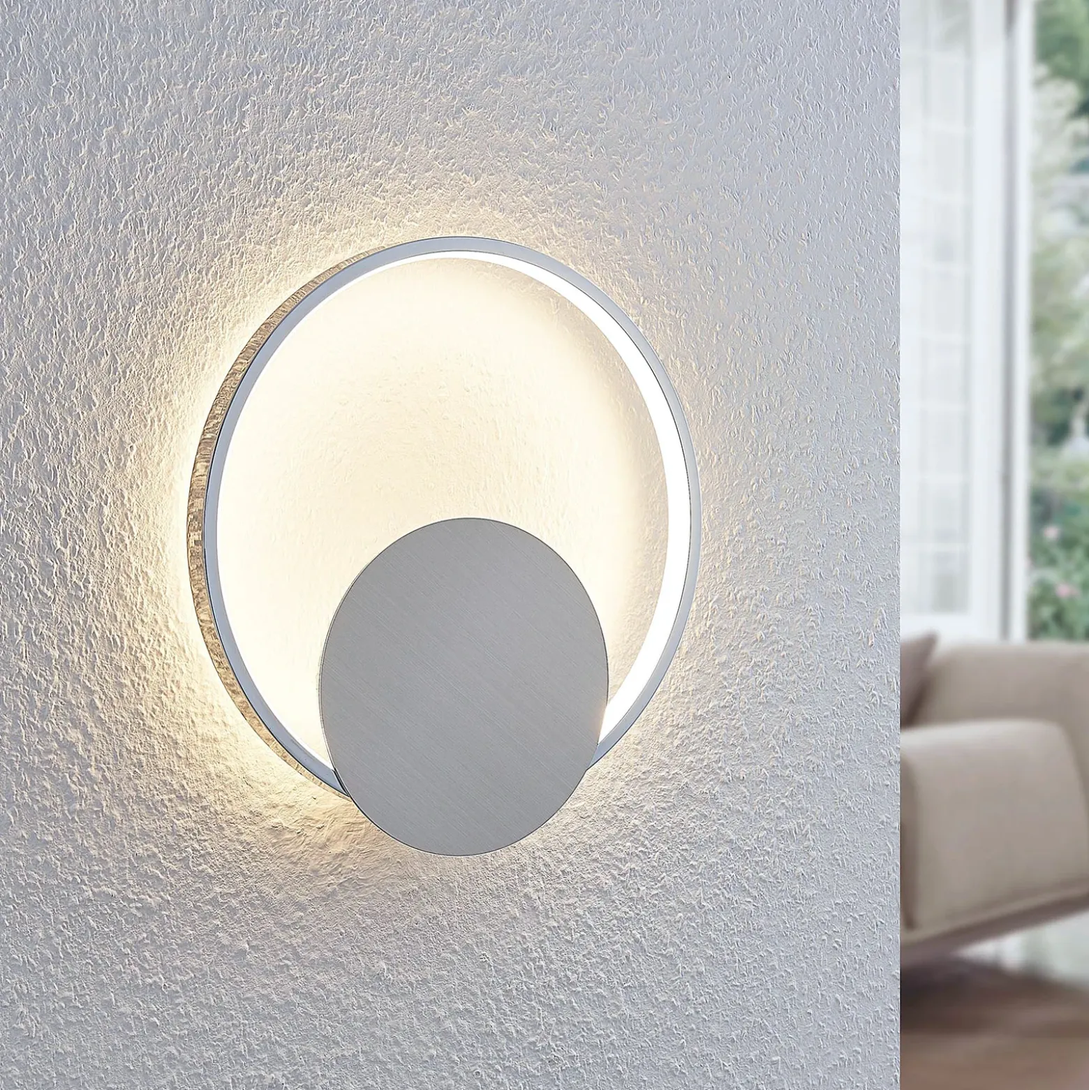 Lindby aplique de pared LED Anays, Ø 32 cm, cromo/claro, plástico