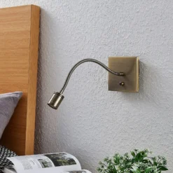 Lindby aplique de pared LED Mayar, 2, latón, lámpara de lectura, 11 cm