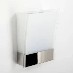 Lindby Aplique de pared Malthe, altura 27 cm, cromo, vidrio, metal