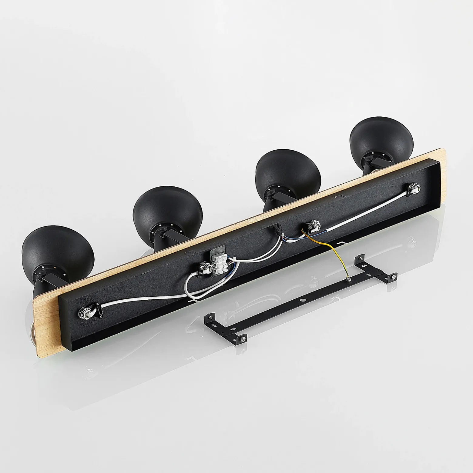 Lindby Aylis lámpara de techo, 4 luces, 82 cm, negro, madera, E14