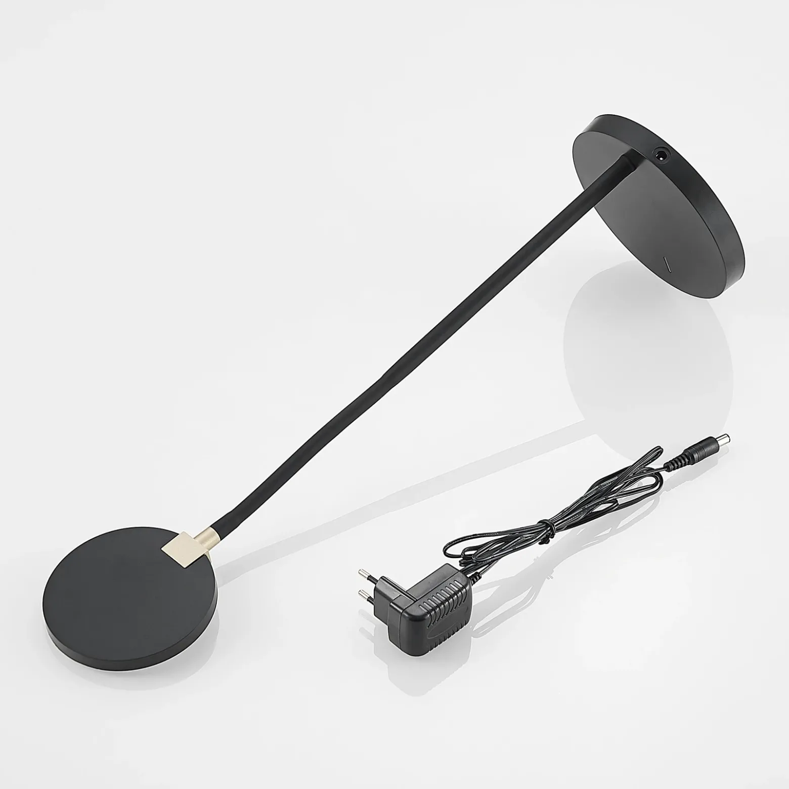 Lindby Binera lámpara de mesa LED, dimmer 3 pasos