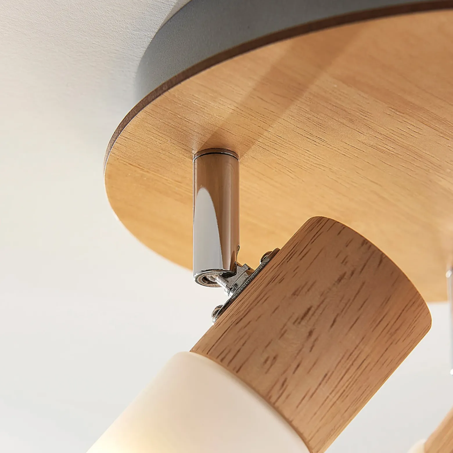 Lindby ceiling spotlight Christoph, 20 cm, 3 luces, madera, rondel