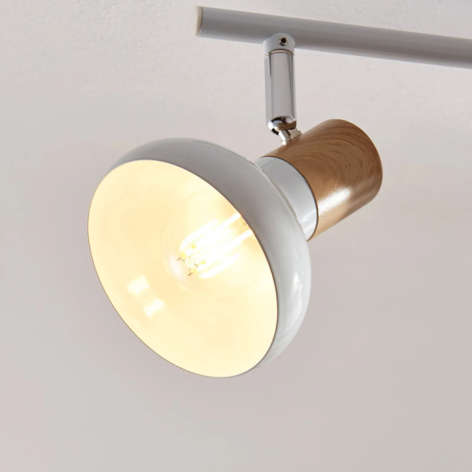 Lindby downlight de techo Fridolin, 50cm, 3 luces, blanco, metal