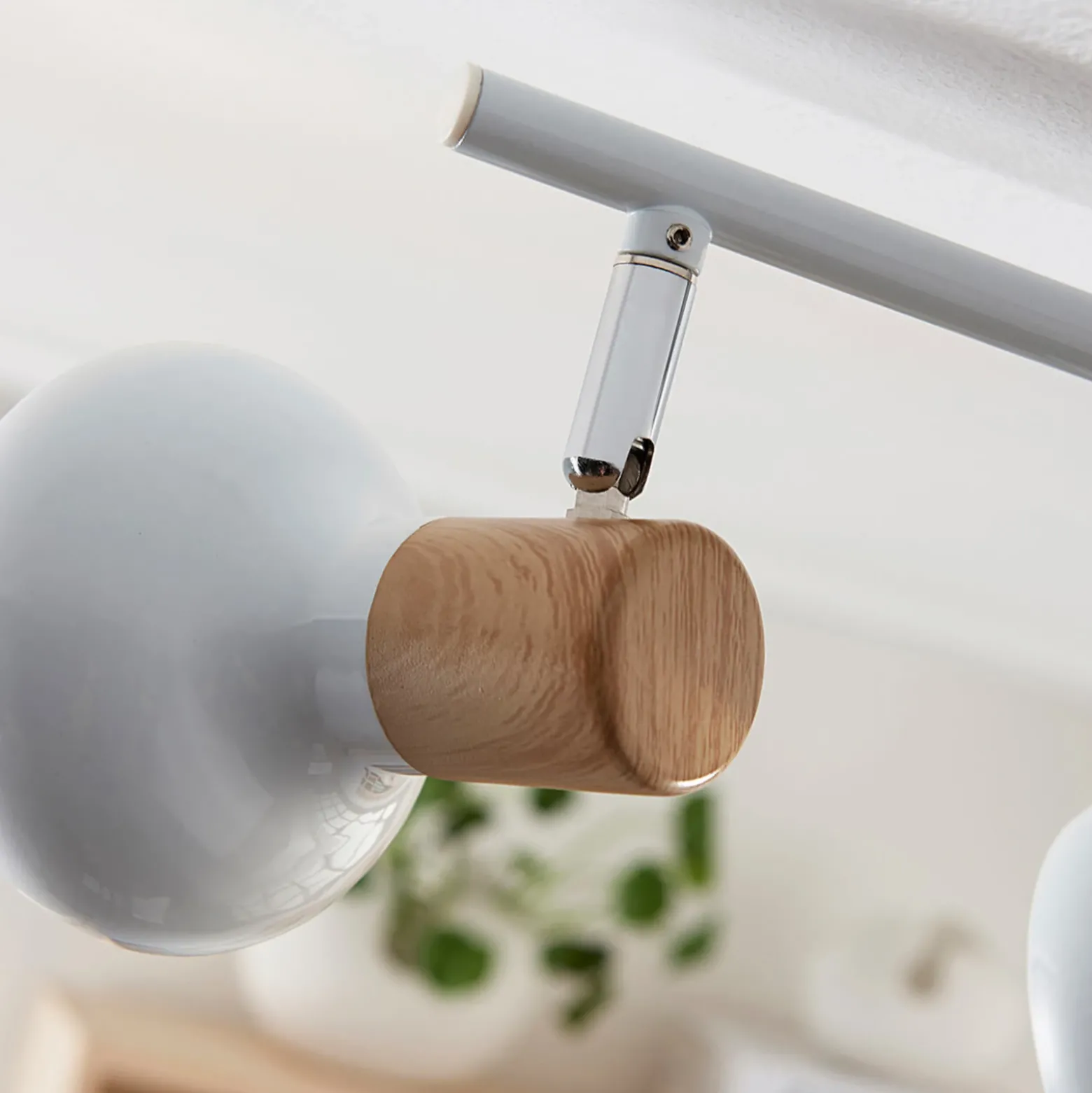 Lindby downlight de techo Fridolin, 50cm, 3 luces, blanco, metal