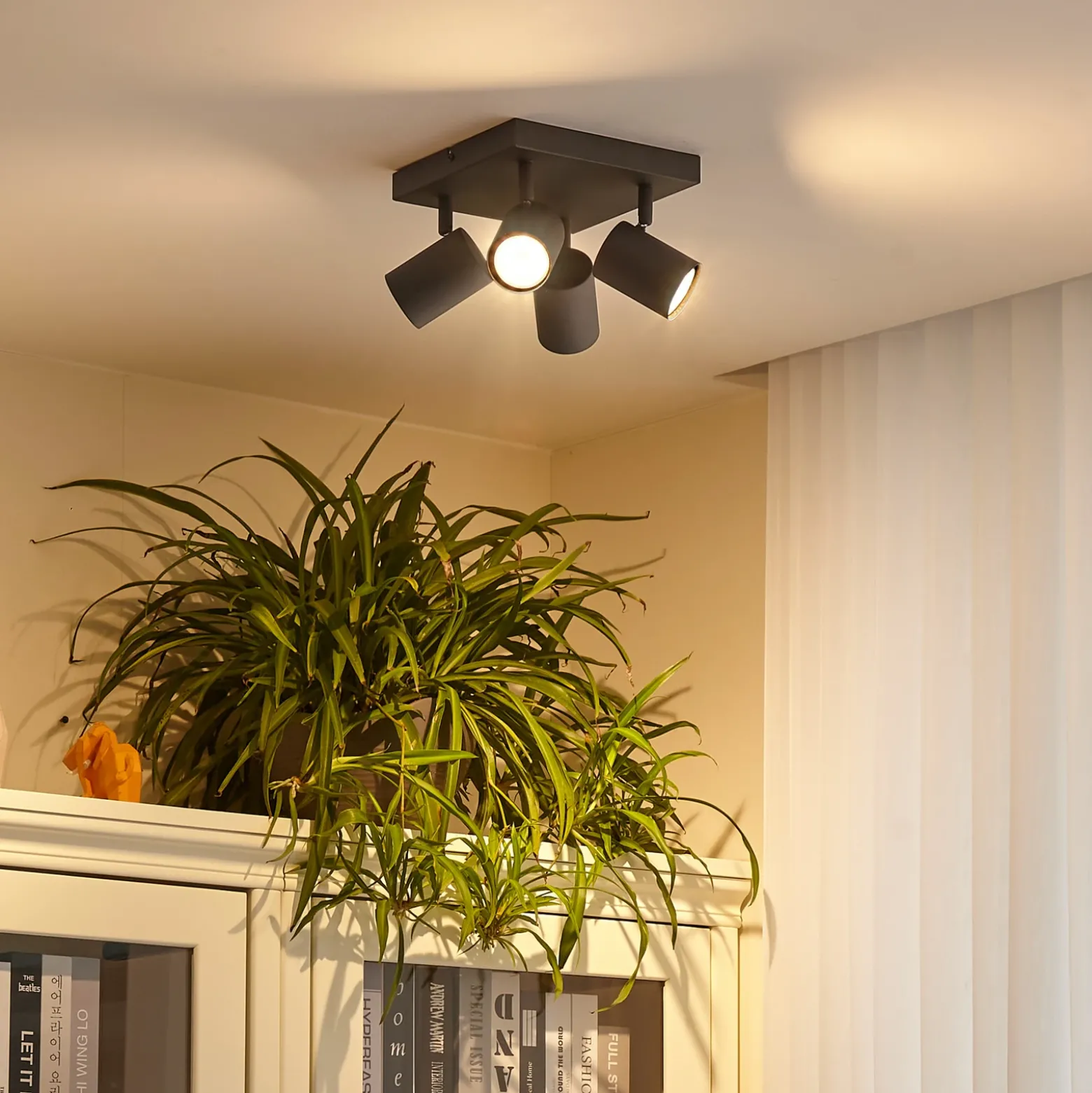 Lindby downlight de techo Jorell, negro, 20 cm, negro, 4 luces.
