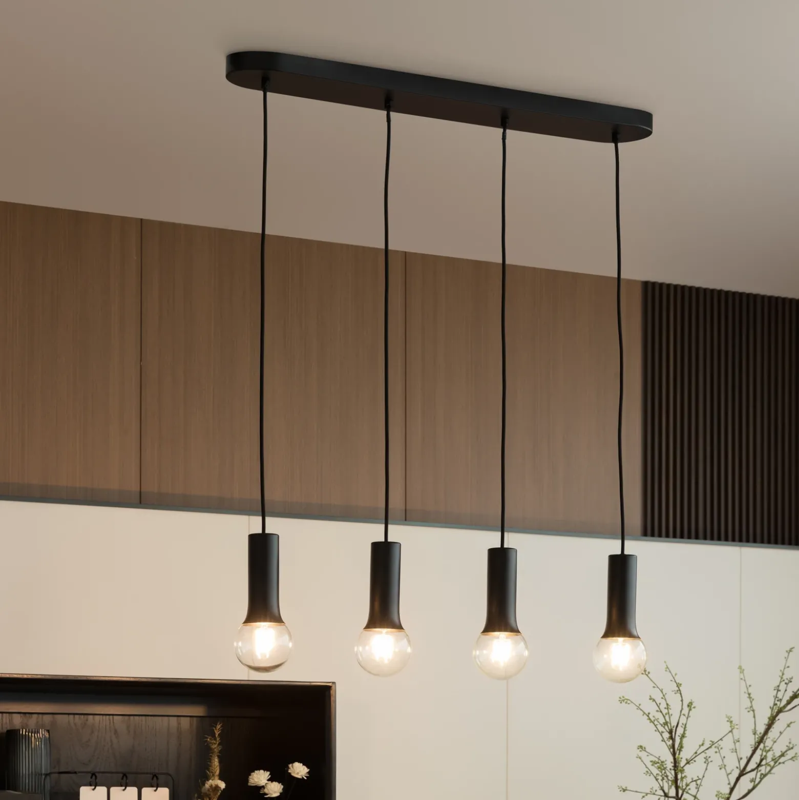 Lindby Fipas lámpara colgante sin pantalla, 4 luces