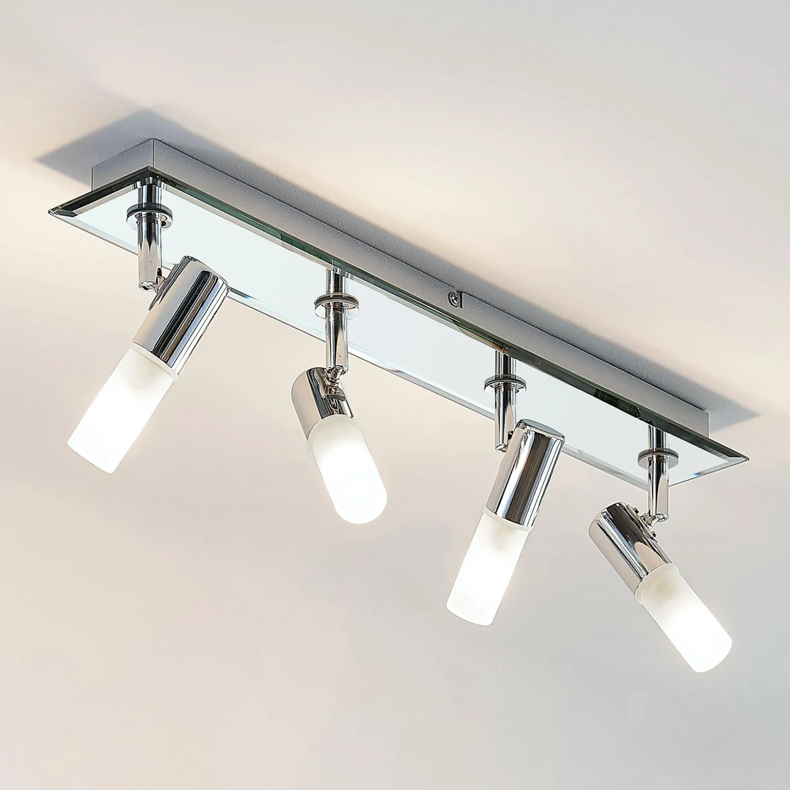 Lindby foco de baño Zela, longitud 53 cm, cromo, 4 luces