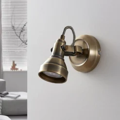 Lindby foco de pared Perseas, latón antiguo, metal, 16 cm, GU10