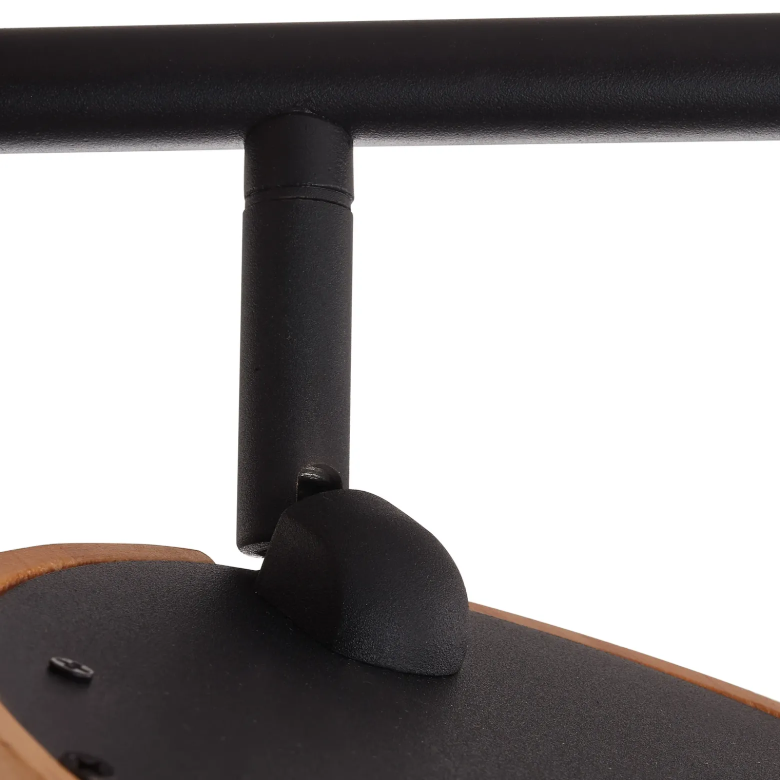 Lindby foco LED Manel, madera, 84 cm de largo, 4 luces