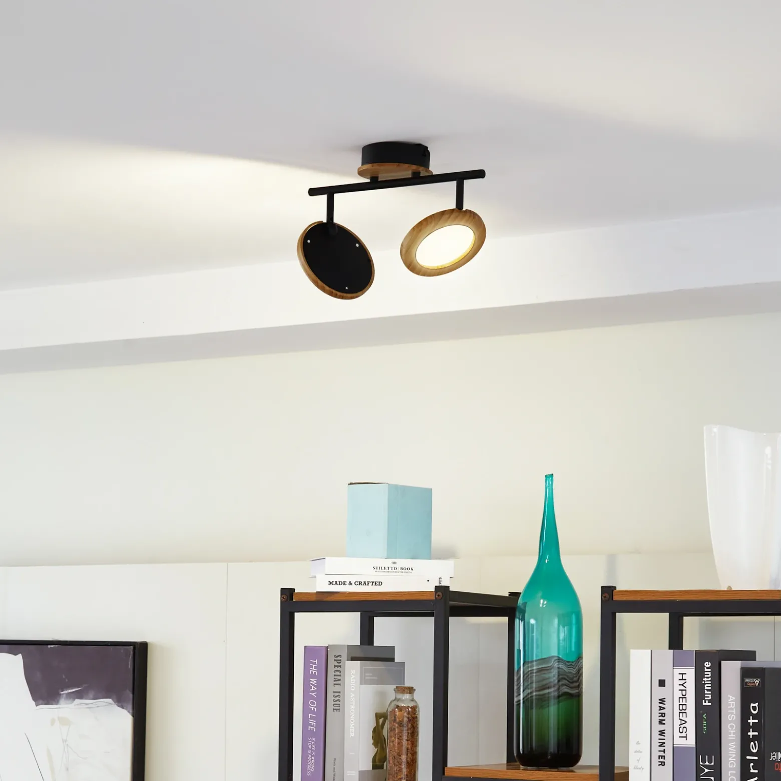 Lindby foco LED Manel, madera, 37 cm de largo, 2 luces