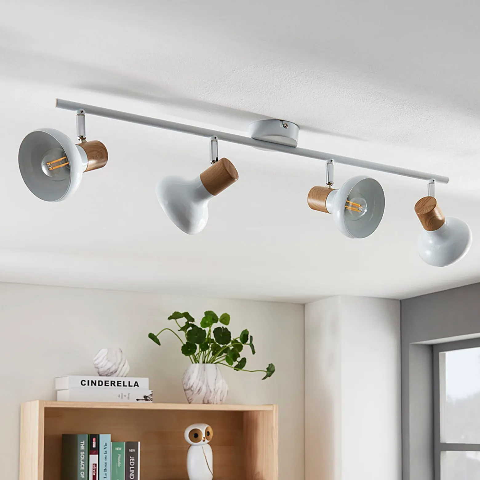 Lindby Fridolin downlight de techo, 70 cm, 4 luces, blanco, metal