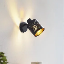 Lindby Iolyn lámpara de pared con interruptor