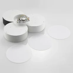 Lindby Janita lámpara LED de techo, 3 luces, tricolor