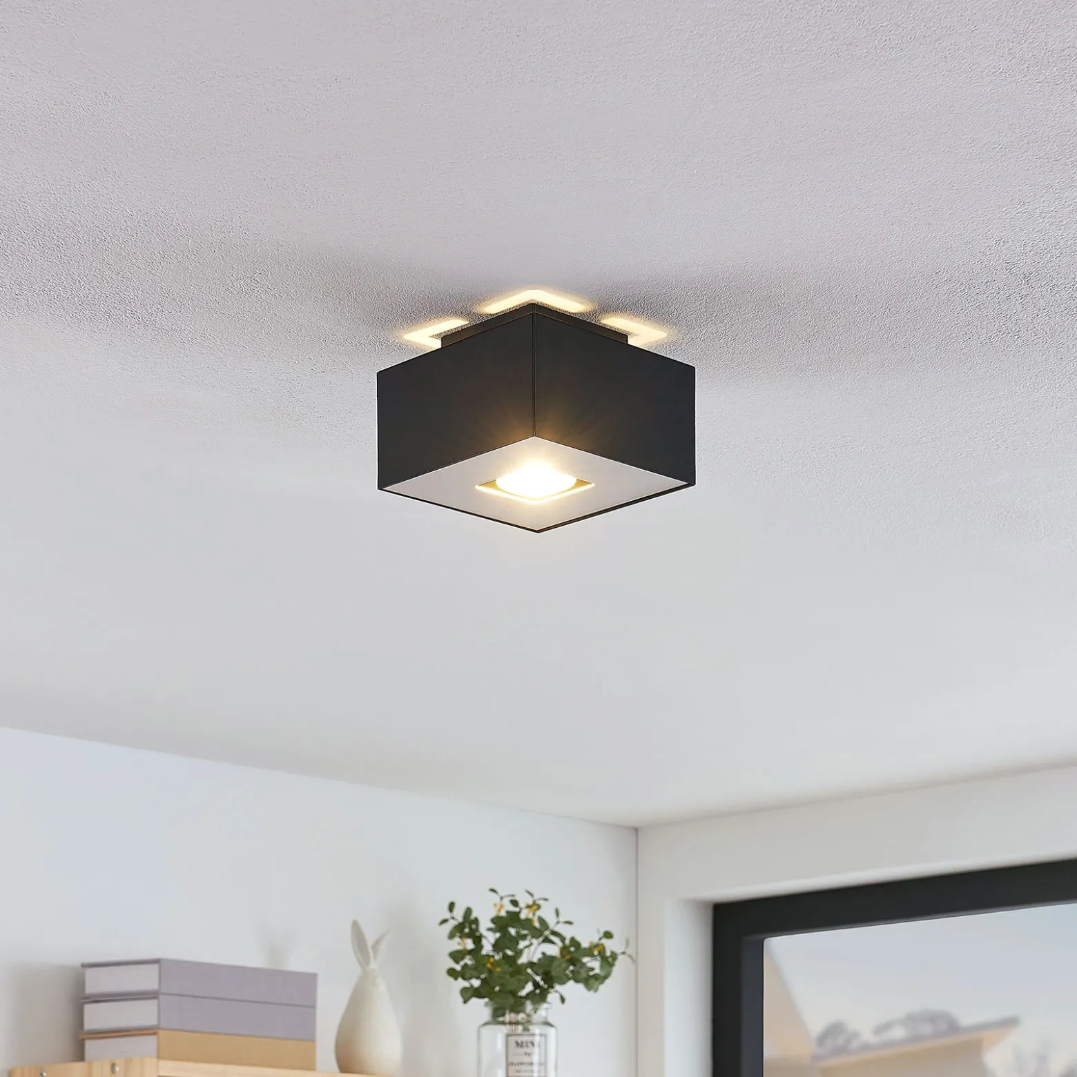 Lindby Kasi plafón, negro 1 luz 14 x 14 cm