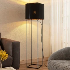 Lindby Kesta lámpara pie textil, armazón 4 barras