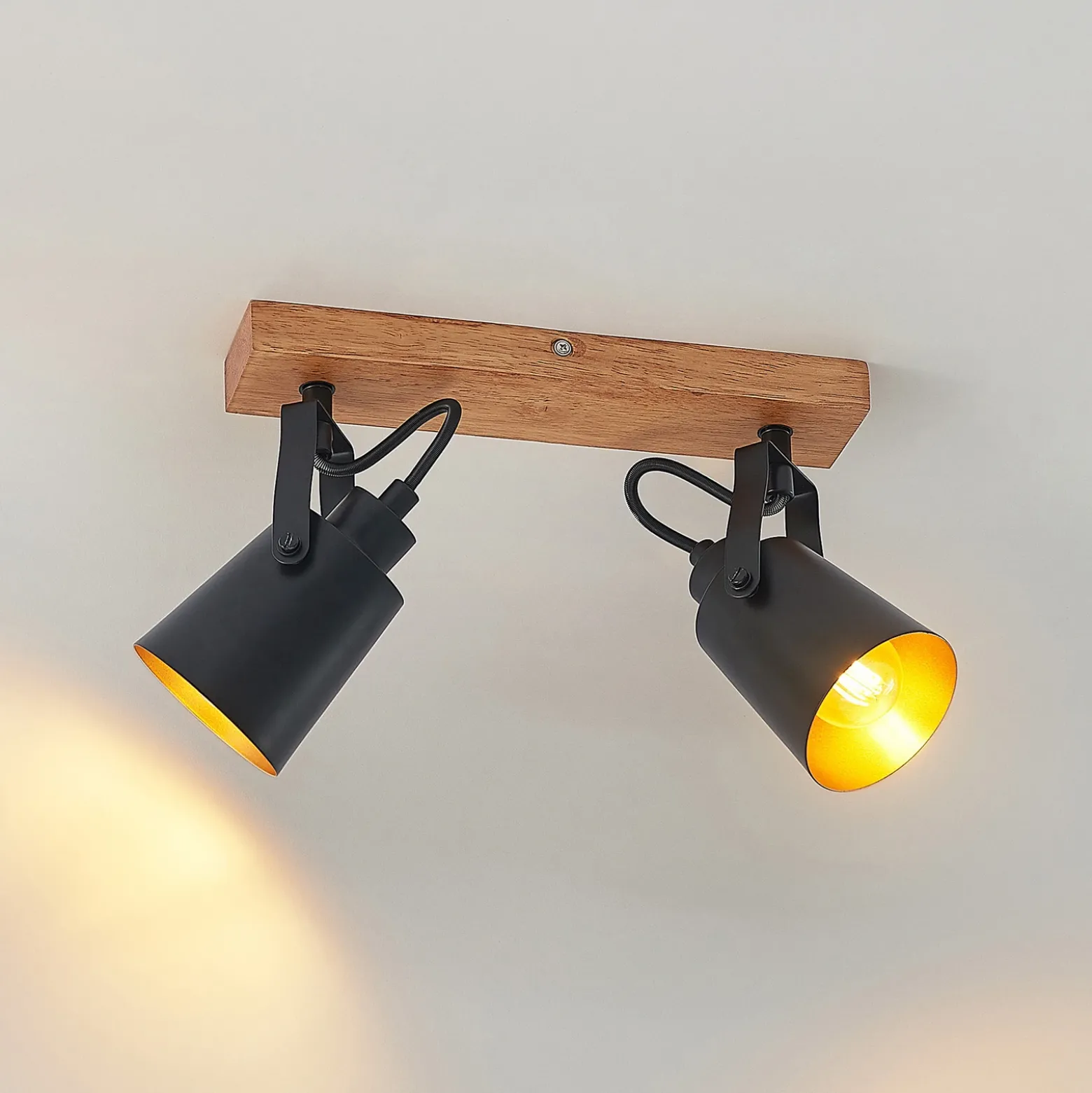 Lindby Kimban foco de techo, 2 luces