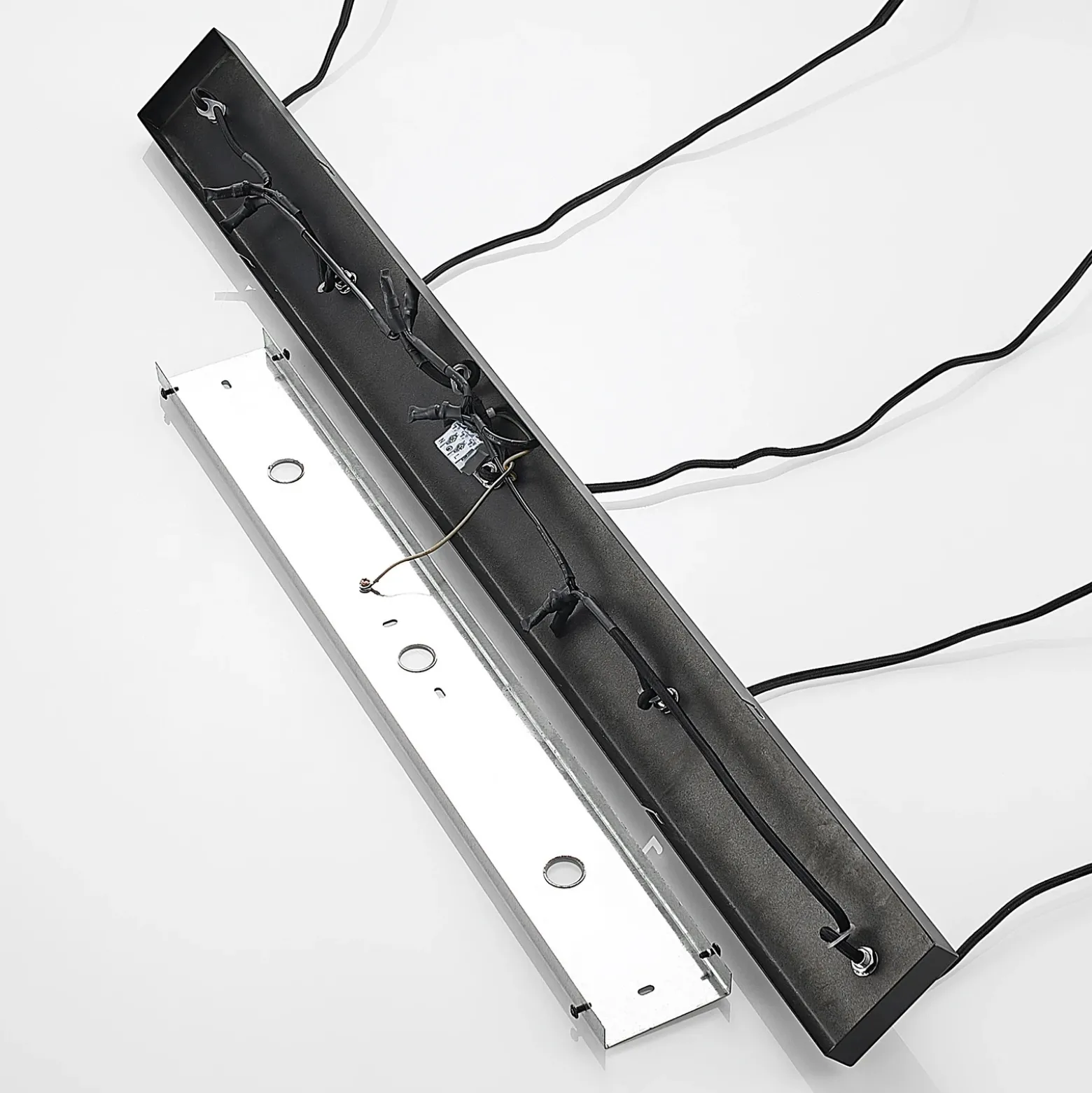 Lindby lámpara colgante Concretto, 100 cm, gris, 5 luces, hormigón