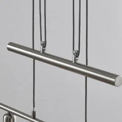 Lindby lámpara colgante Delira, 3 luces, níquel, regulable en altura