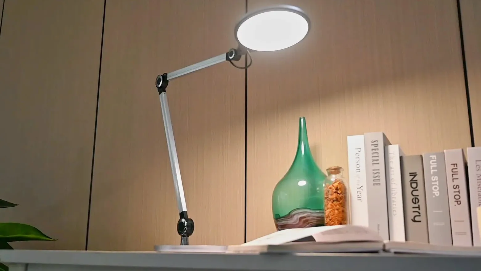 Lindby lámpara de mesa LED Nyxaris, plata, metal, CCT, 50 cm