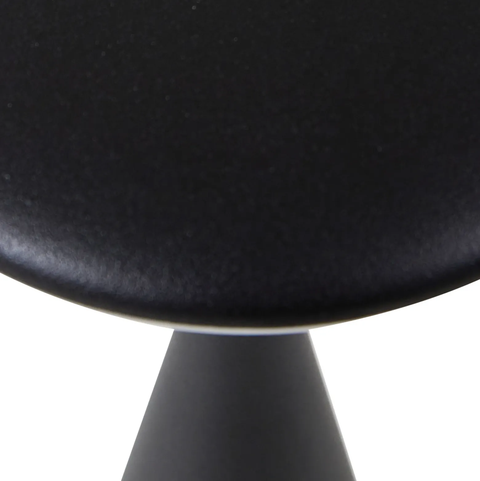 Lindby Lámpara de mesa LED recargable Evelen, negra, IP54, CCT