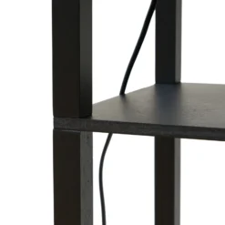 Lindby Lámpara de pie Birta, negro/natural, estantería, ratán