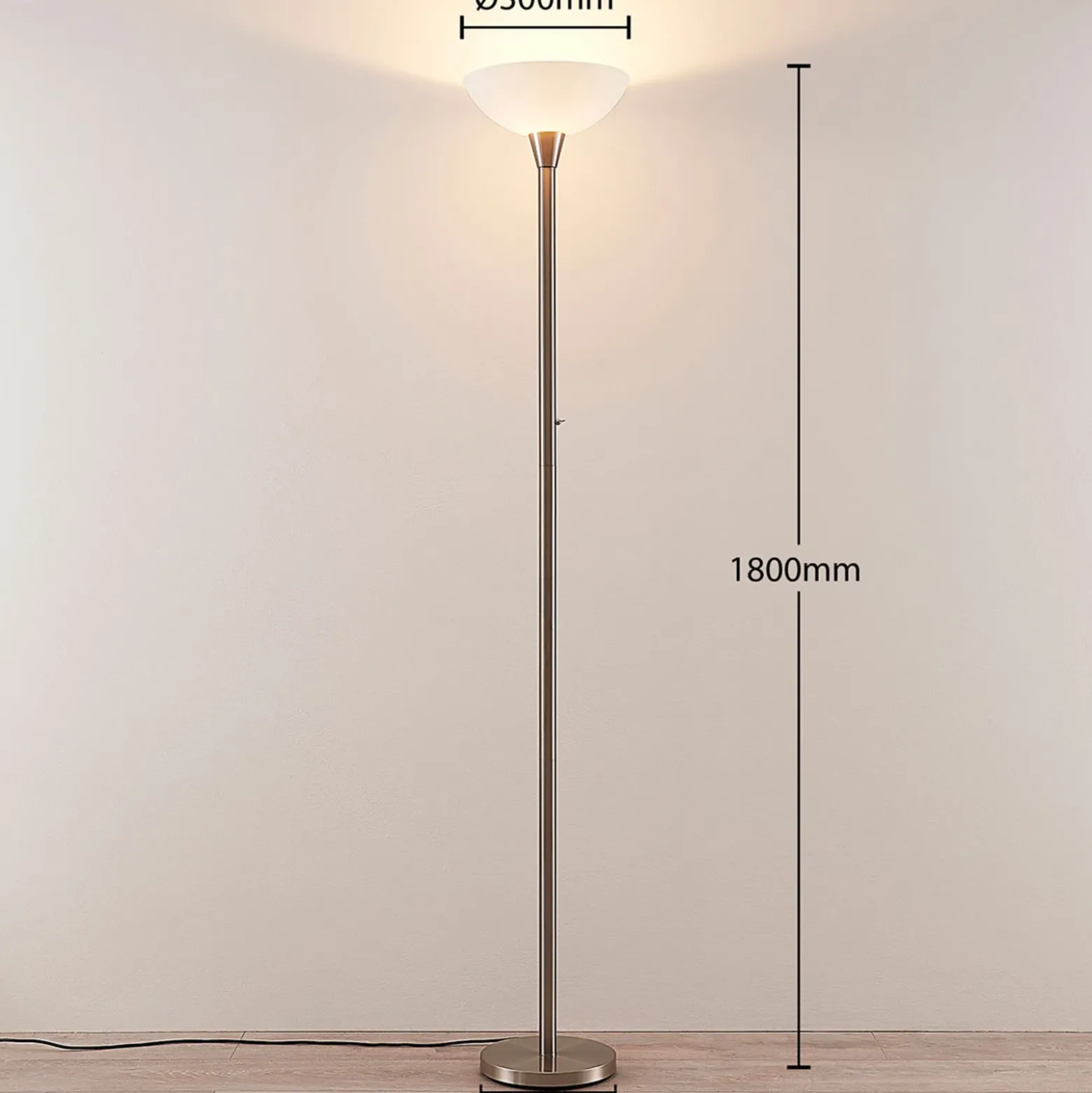 Lindby lámpara de pie Ignacia, color níquel, vidrio, 180 cm, E27