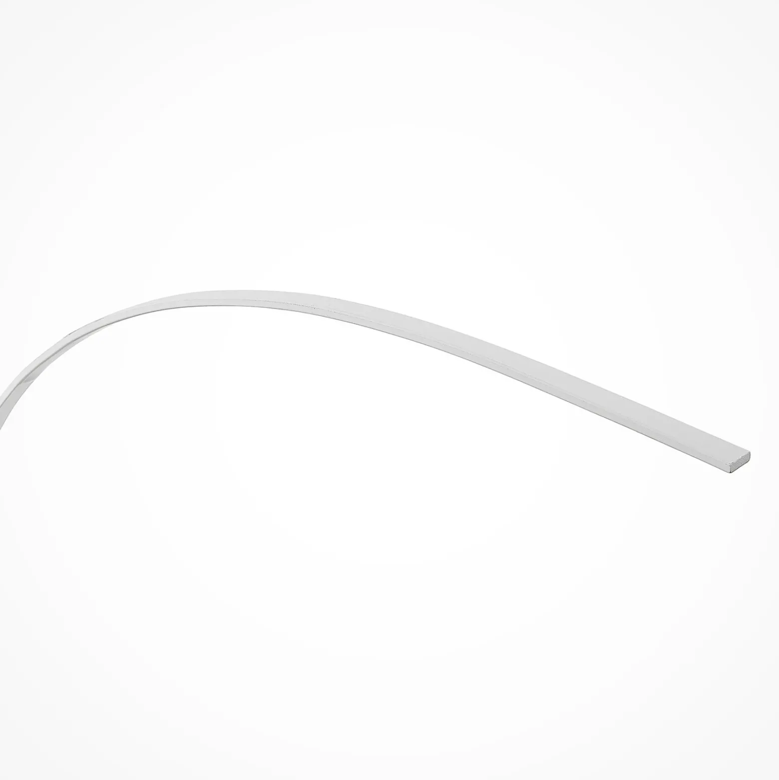 Lindby Lámpara de pie LED arqueada Kendra, blanca, aluminio, altura 180cm
