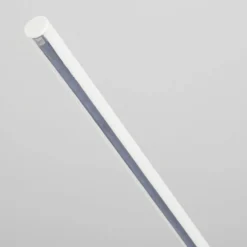 Lindby lámpara de pie LED Danua, blanca, metal, altura 200cm