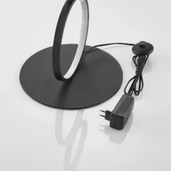 Lindby lámpara de pie LED Jacek, negra, metal, 110 cm, anillos