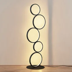 Lindby lámpara de pie LED Jacek, negra, metal, 110 cm, anillos