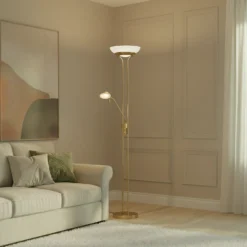 Lindby lámpara de pie LED Yveta, latón, metal, atenuable, 183cm