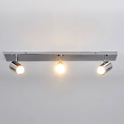 Lindby lámpara de techo para baño Dejan, 65 cm, 3 luces, cromo, IP44