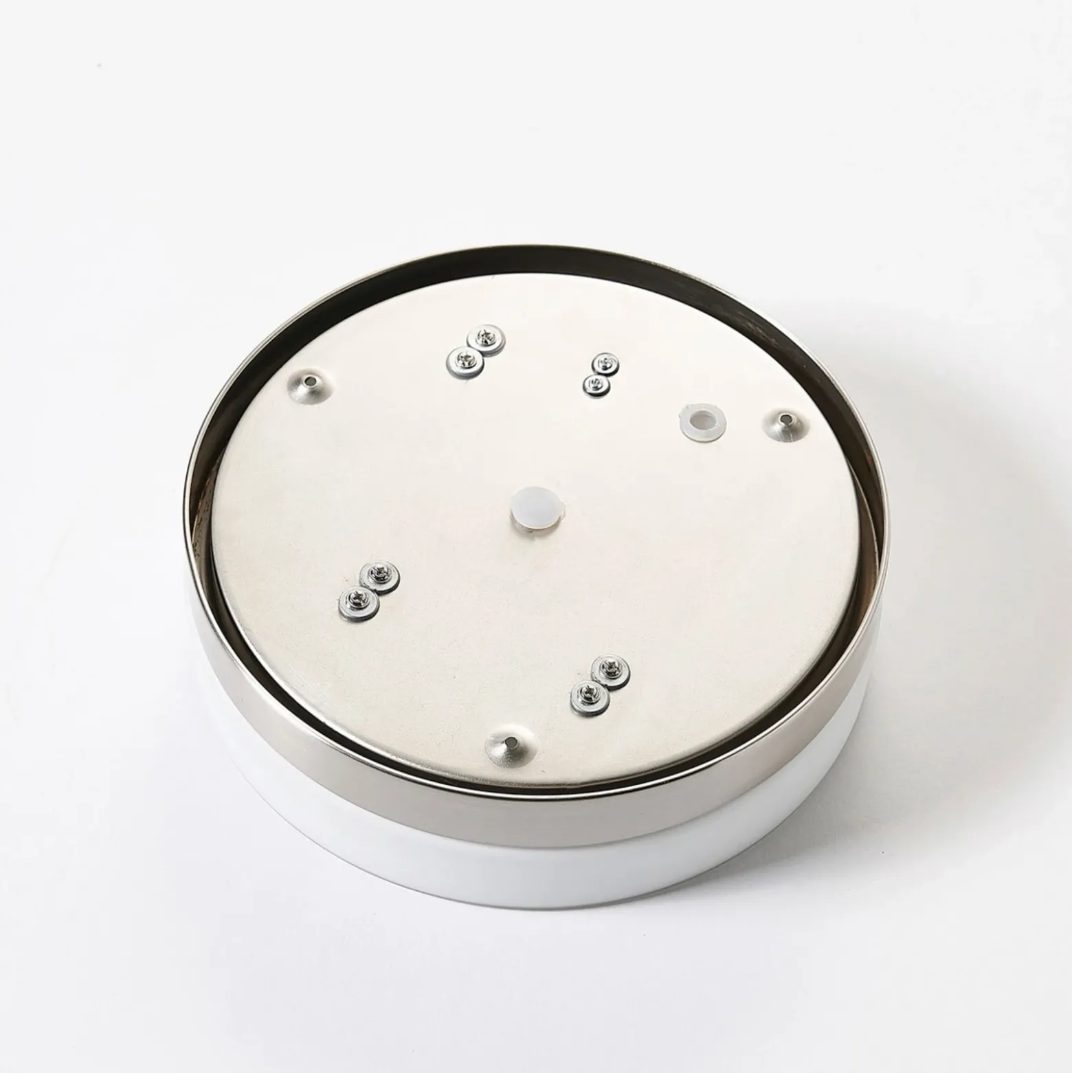 Lindby lámpara de techo para baño Amilia, Ø 30 cm, E27, níquel, cristal
