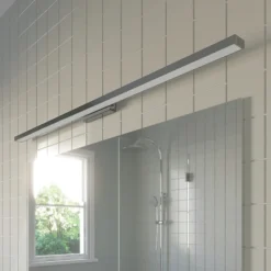 Lindby Lámpara LED para espejo y baño Alenia, 120 cm, cromo