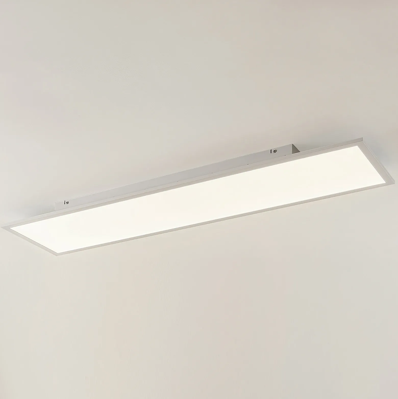 Lindby panel LED Quais, 30 x 120 cm, blanco, aluminio, 4.000K