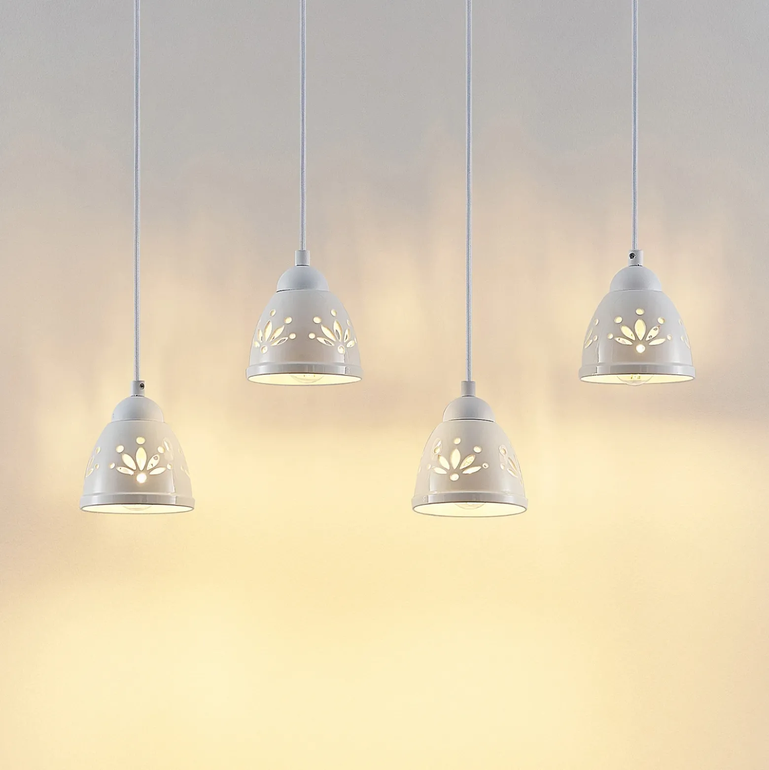 Lindby Pimana lámpara colgante, 4 luces
