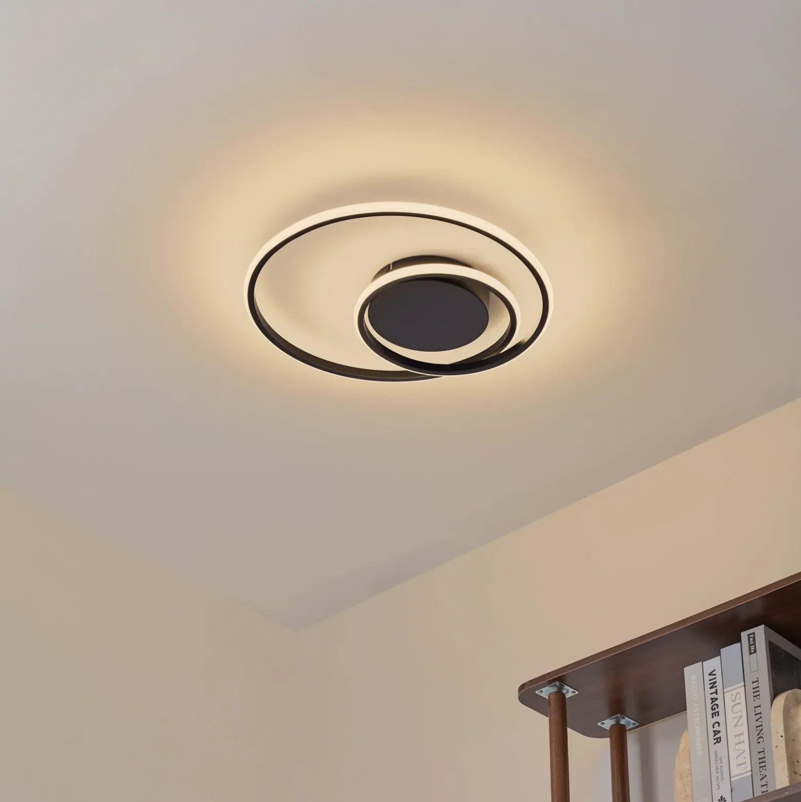 Lindby plafón LED Kyron, negro, aluminio, atenuable, Ø45cm
