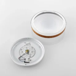 Lindby Plafón LED Mendosa, redondo, madera clara, Ø 29cm