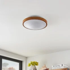 Lindby Plafón LED Mendosa, redondo, madera clara, Ø 29cm