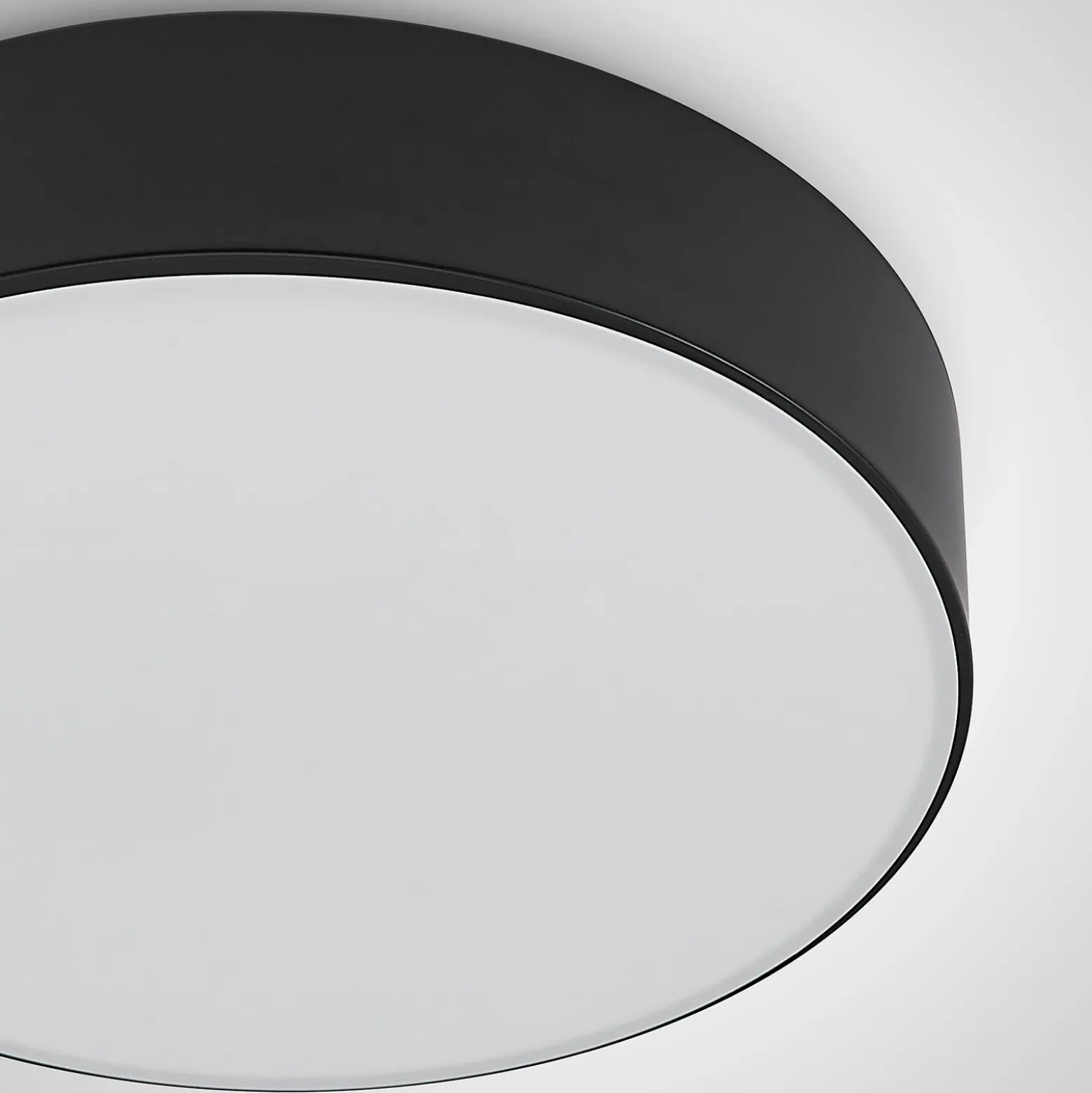 Lindby Plafón LED Simera, Ø 30 cm, negro, blanco