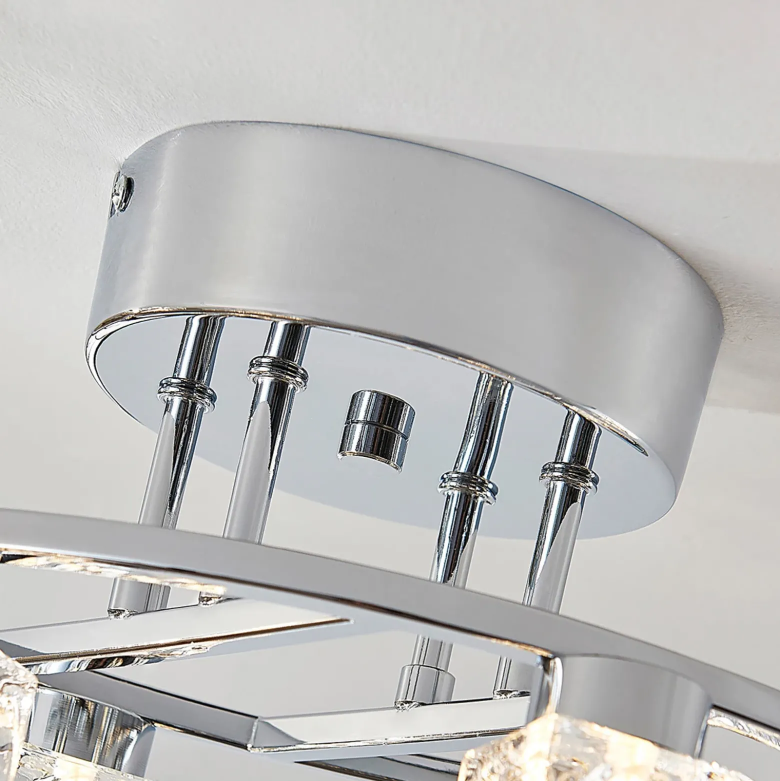 Lindby Plafón LED Yaro, 8 luces, cromo, atenuable