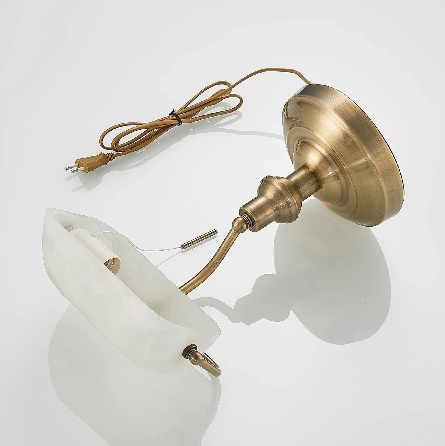 Lindby Profina lámpara de mesa, bronce