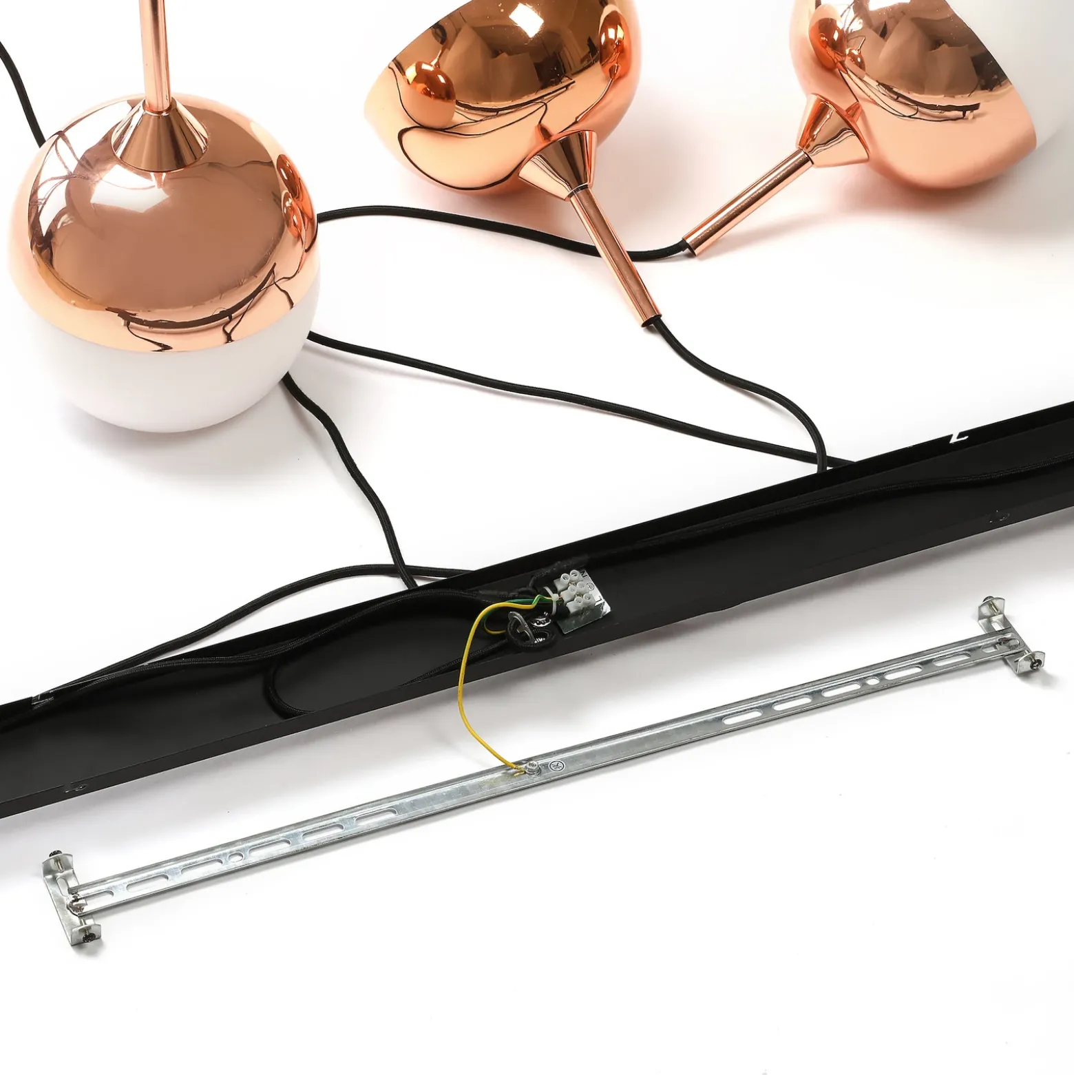 Lindby Rangina lámpara colgante, 100 cm, cobre, 3 luces, cristal