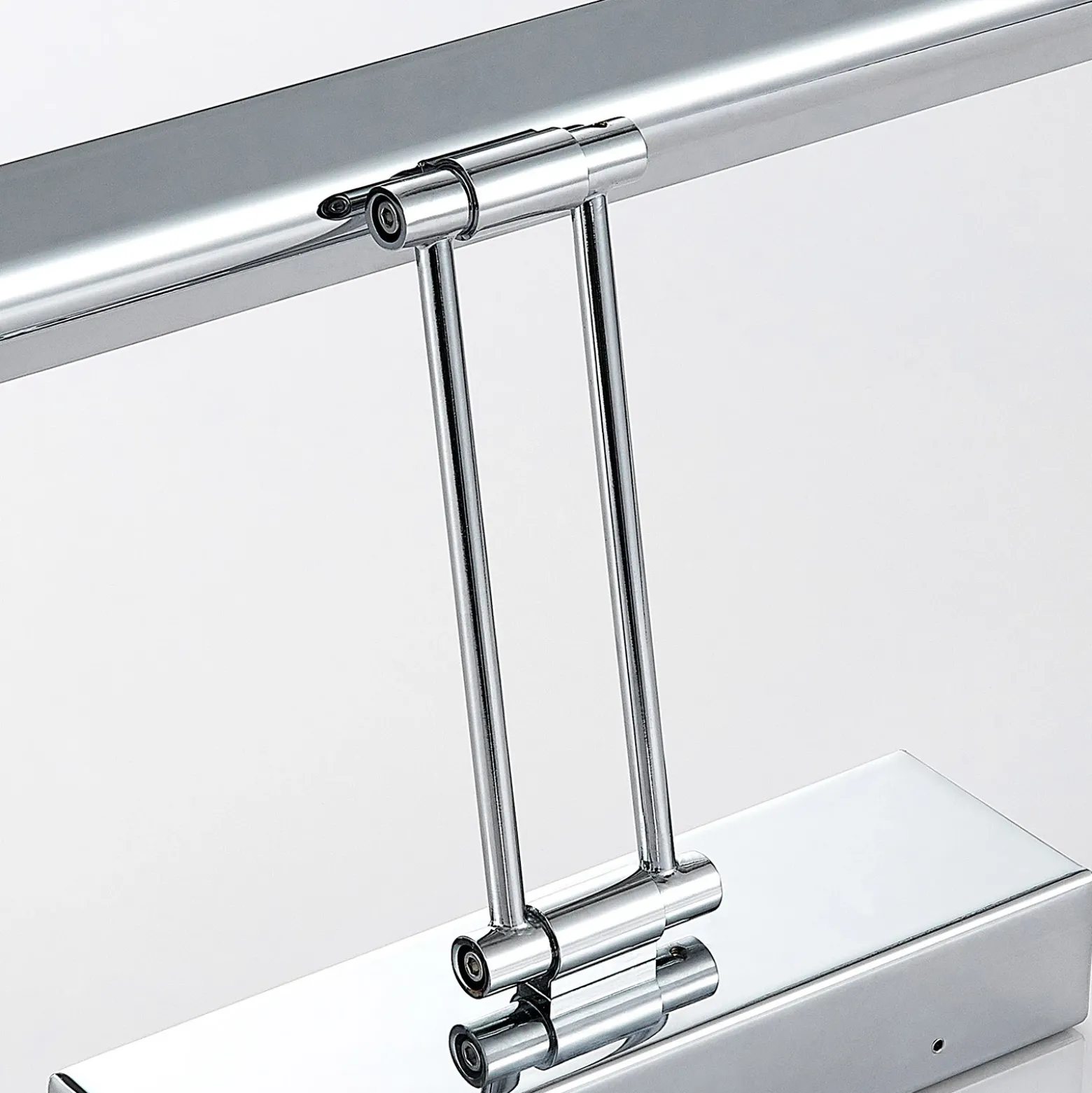 Lindby Sanya lámpara de espejo LED, 60 cm