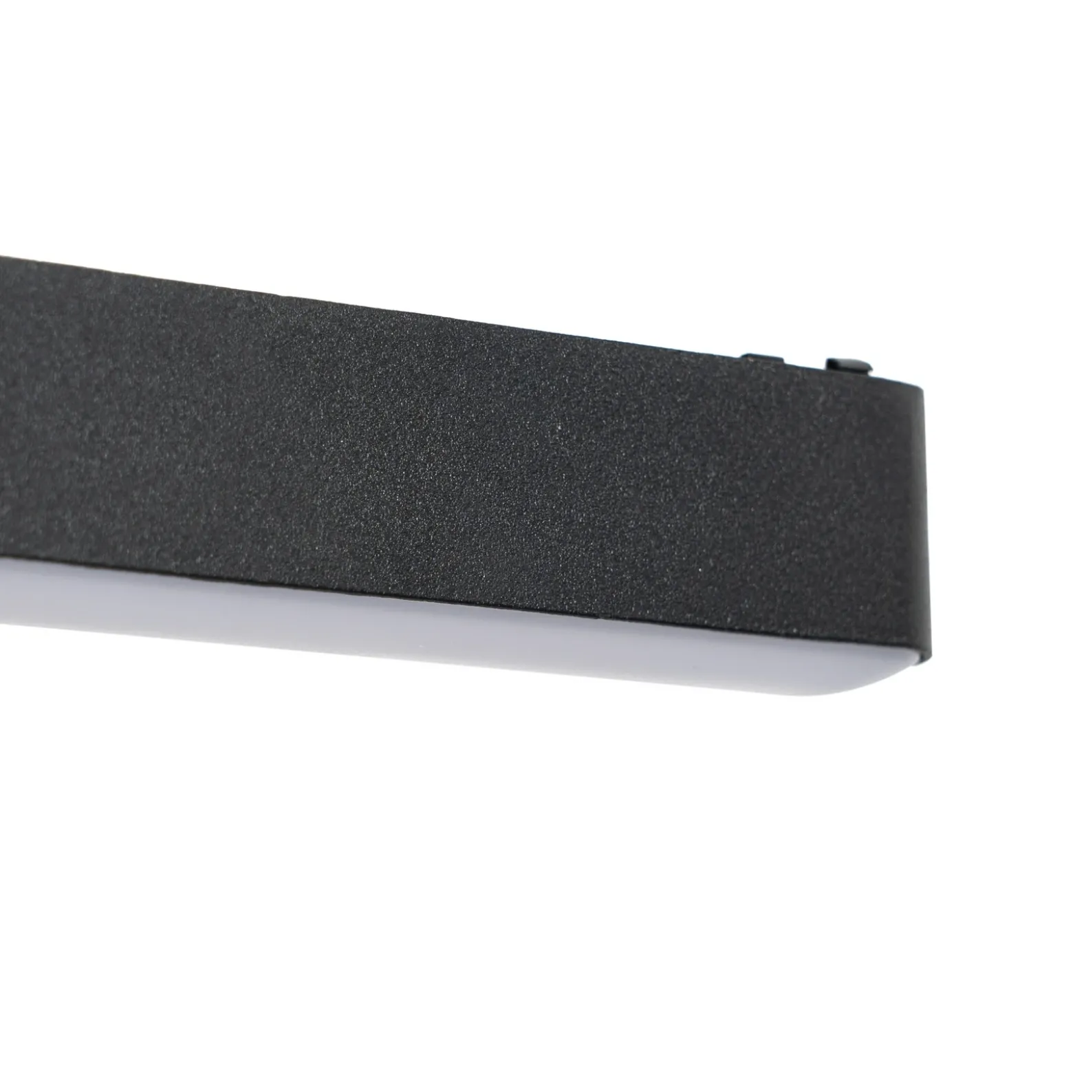 Lindby tira LED 48 V Lumaro, negro,5W,plástico,atenuable